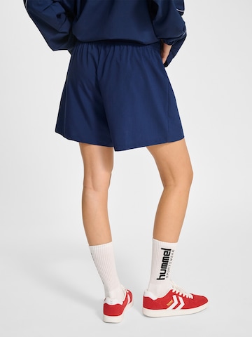 Hummel Regular Sportshorts 'Pulse' in Blau