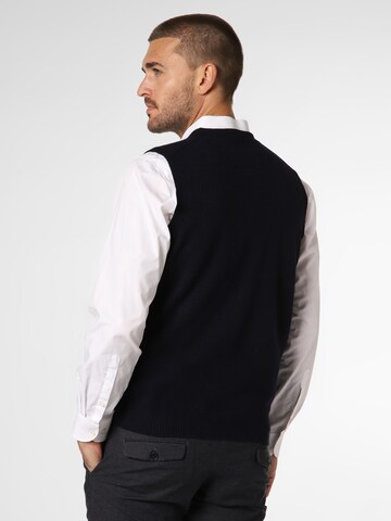 Andrew James Pullunder in Blau