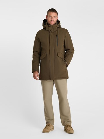 Le Temps Des Cerises Winterparka 'ORVA' in Bruin: voorkant