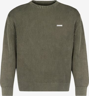 Lowkey Sweater in Green: front