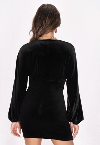faina - Vestido de gala en negro