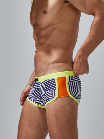 SEOBEAN Swim Trunks in Yellow