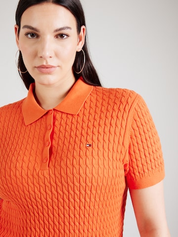 Pullover di Tommy Hilfiger Curve in arancione
