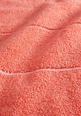 BOSS Home Towel 'PLAIN' in Red