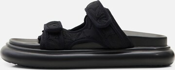 Desigual - Sapato aberto em preto: frente
