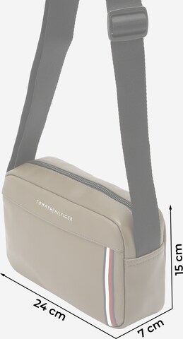 TOMMY HILFIGER Tasche in Grün