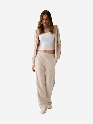 GUESS - Pierna ancha Pantalón deportivo 'GUESSXNS SWEAT PANTS W6GB29 K3282' en beige