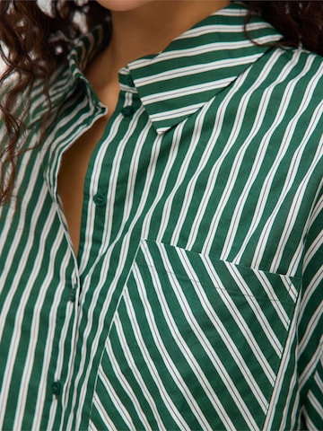VERO MODA Blouse in Groen
