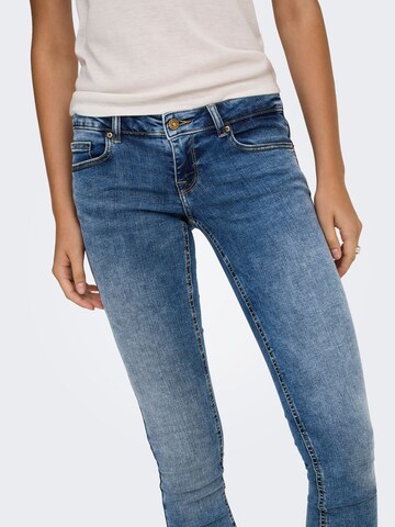Skinny Jean 'ONLCoral' ONLY en bleu