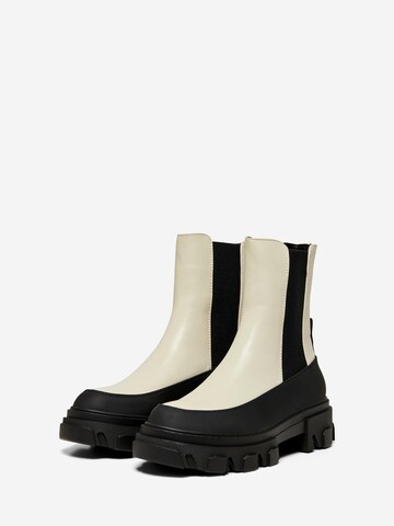 ONLY - Botas chelsea 'Tola' em branco