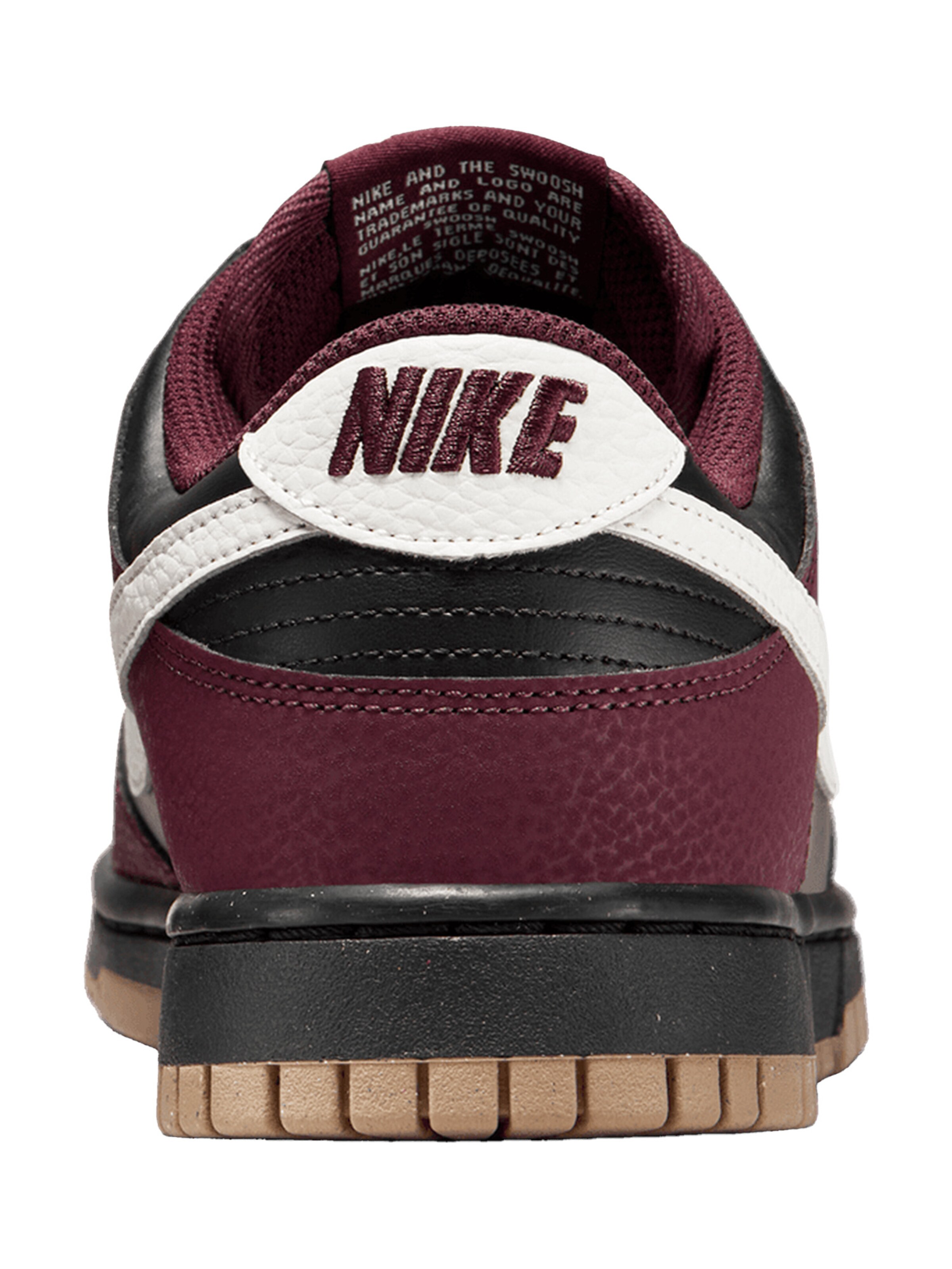 Nike Sportswear Sneaker in Rot