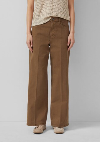s.Oliver Wide leg Jeans ' SURI ' in Bruin: voorkant