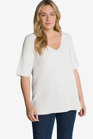 Ulla Popken Sweater in White: front