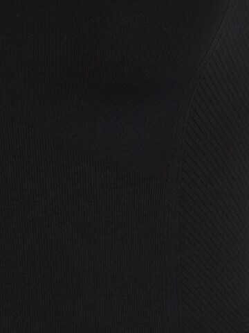 UNDER ARMOUR Αθλητικό τοπ σε μαύρο