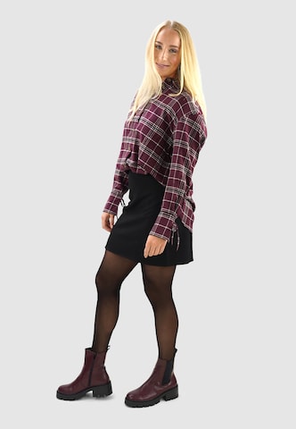 Findlay Bootie 'CARPE' in Red