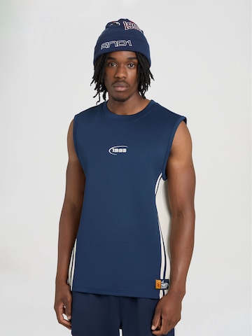 AND1Majica 'Retro' - plava boja: prednji dio