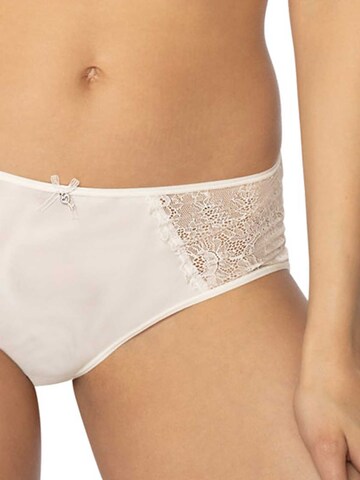 VIANIA Slip 'Carmen'‌ in Beige