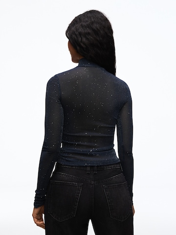 Maglietta di Bershka in blu: dietro