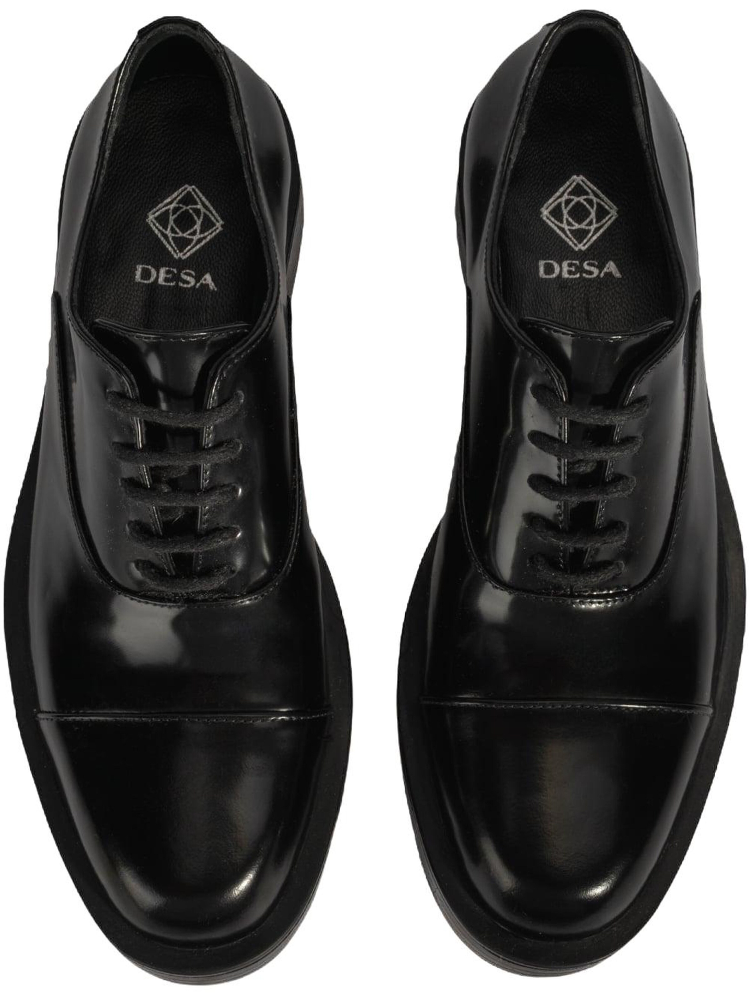Desa Classic Flats 'Slip-Ons' in Black
