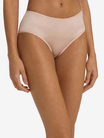 Hanro Slip ' Satin Deluxe ' in Beige: front