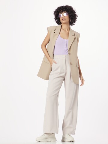 PIECES Top 'KITTE' in 