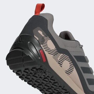 ADIDAS TERREX Halbschuh 'Swift Solo 2.0' in Grau