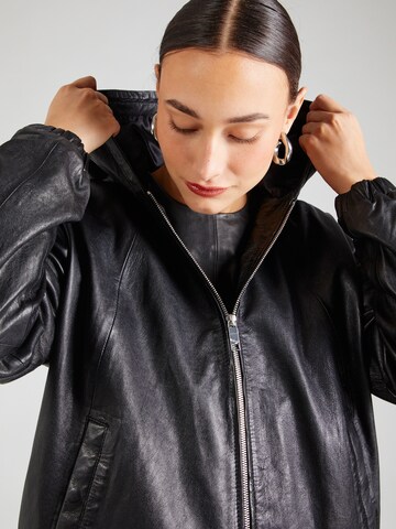 Maze Between-Season Jacket in Black