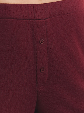 Pantaloncini da pigiama 'Bayaline' di ETAM in rosso