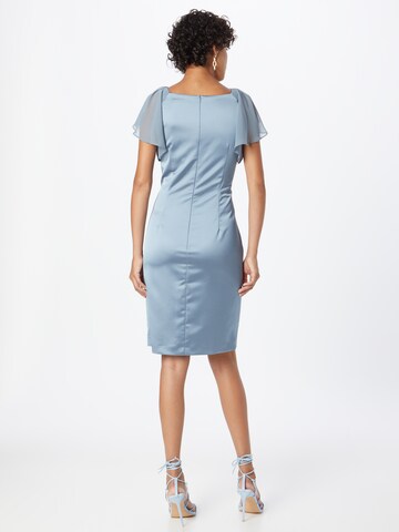 Robe de cocktail Vera Mont en bleu