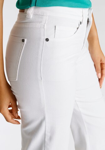 KangaROOS Wide leg Jeans in White