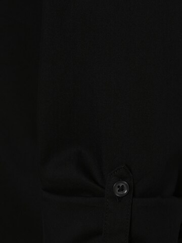 Marie Lund Blouse in Black