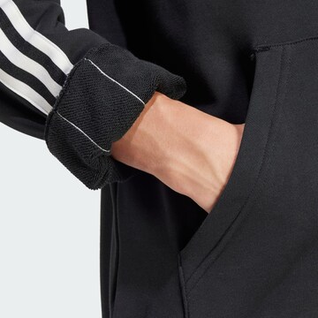 ADIDAS ORIGINALS Sweatshirt 'Classic' in Black