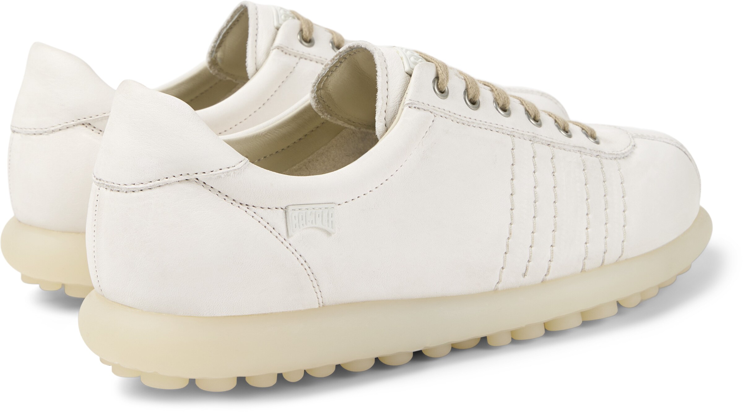 Baskets basses 'Pelotas Ariel' CAMPER en blanc