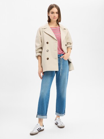 Barbour Between-season jacket ' Maisy Showerproof ' in Beige