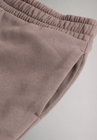 The Set Regular Hose in Beige