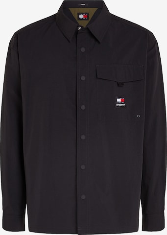 Tommy Jeans Comfort fit Button Up Shirt in Black: front