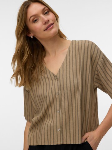 VERO MODA - Blusa 'VMROSIE' em castanho