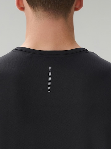 T-Shirt fonctionnel Next en noir