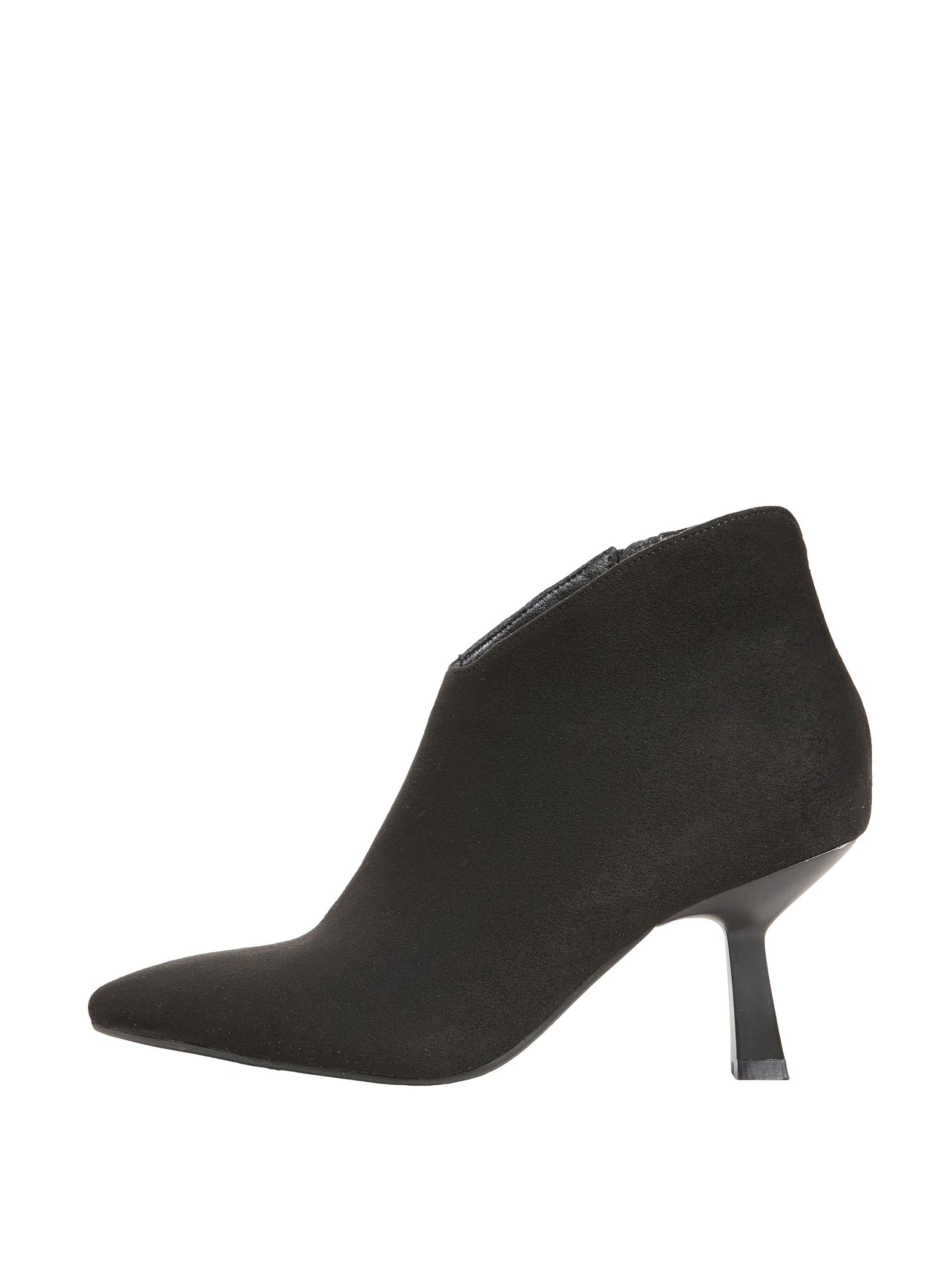 Lipsy Ankle boots in Black: front