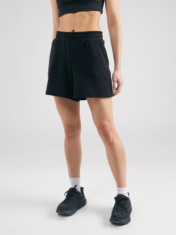 4F Regular Sports trousers in Black: front