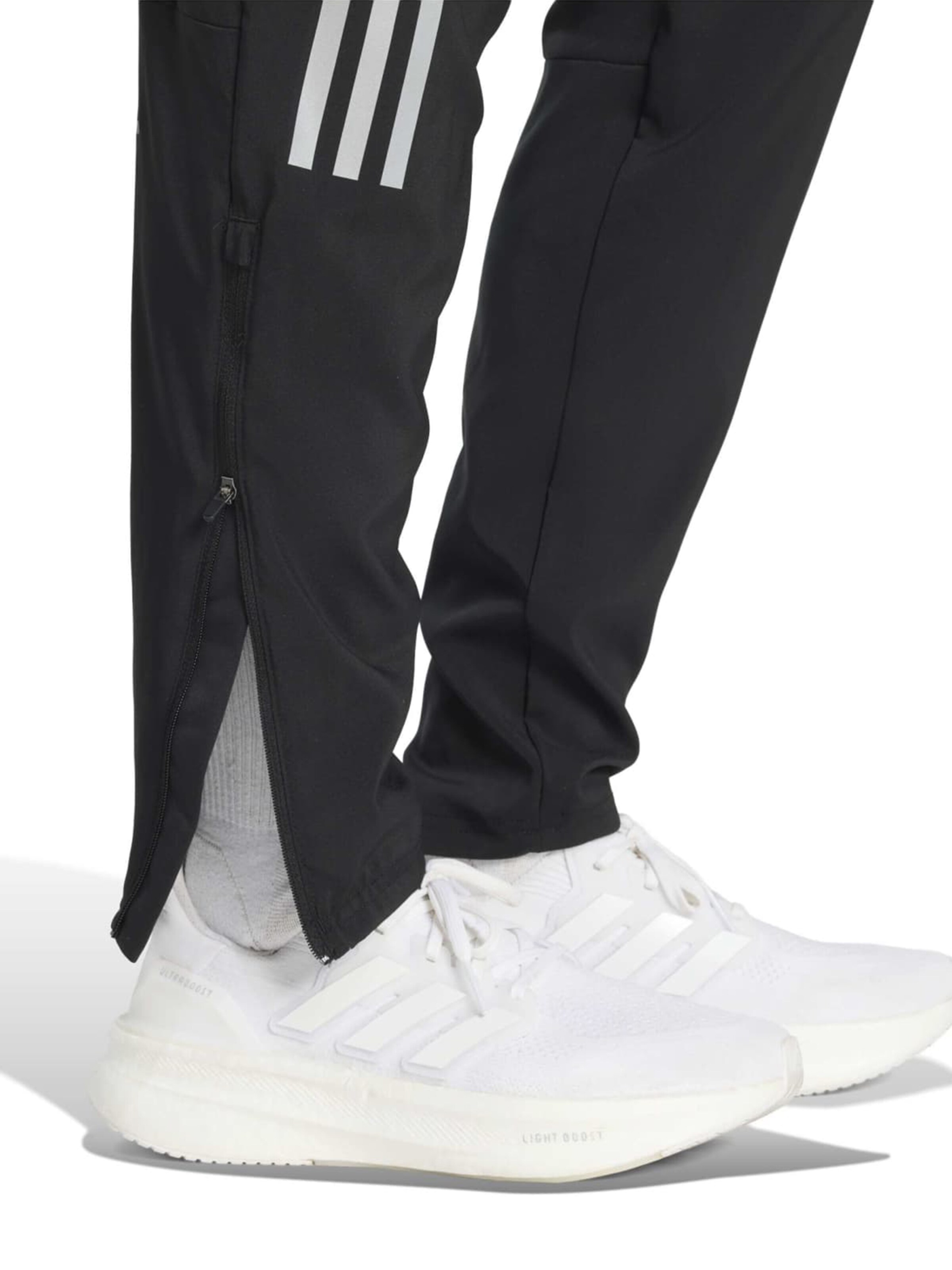 Tapered Pantaloni sport 'Adi365 Astro' de la ADIDAS PERFORMANCE pe negru