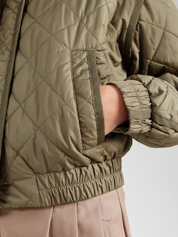 Veste mi-saison 'ONLMAI' ONLY en vert