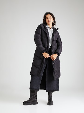 Lake View Winter coat 'Sphene' in Black