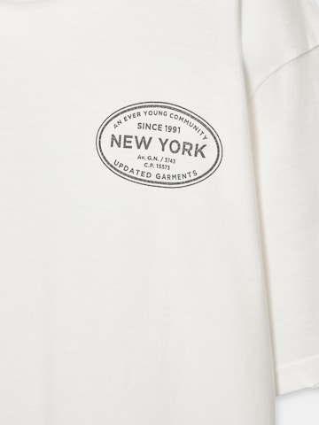 Pull&Bear Тениска в бяло