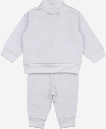 Effilé Set ADIDAS ORIGINALS en blanc