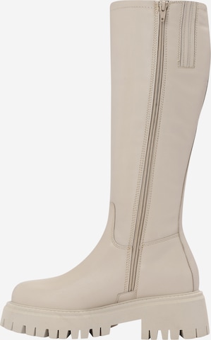 ALDO Boot in White
