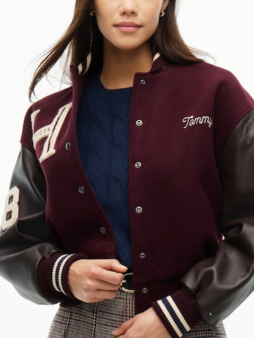TOMMY HILFIGER Jacke in Rot