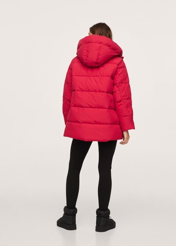 Manteau d’hiver MANGO en rouge