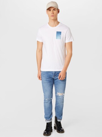 T-Shirt 'MALONE FLY' WESTMARK LONDON en blanc