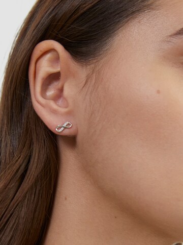 s.Oliver Earrings in Silver